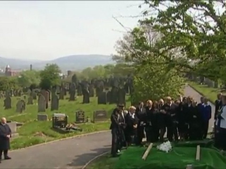 Drop Dead Gorgeous S2 E4 Part 2