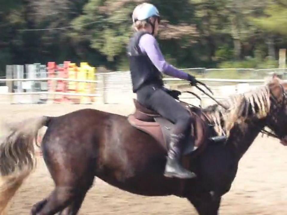 au trot sans étriers