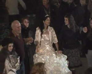 Songül ve Yunus Kına Eglentisi 5(00h57m42s-01h12m07s)