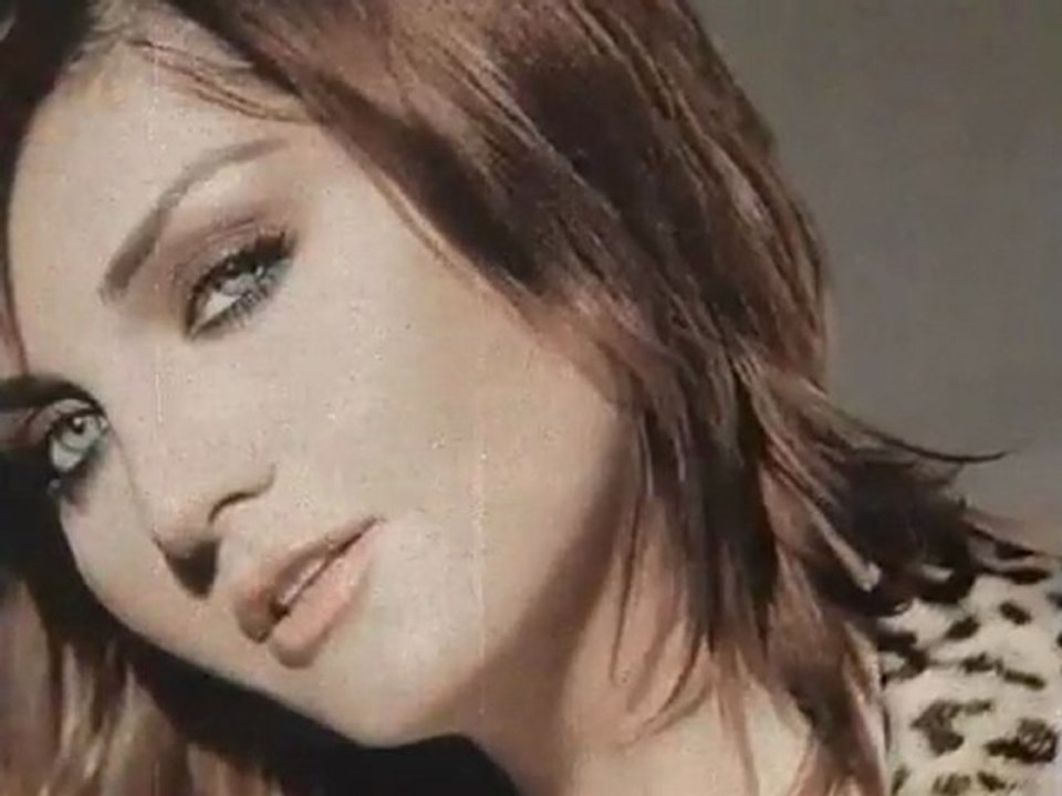 Sibel Can & Hulya Avsar - KANASIN & SENSIZ KALDIM www.birgulum.com