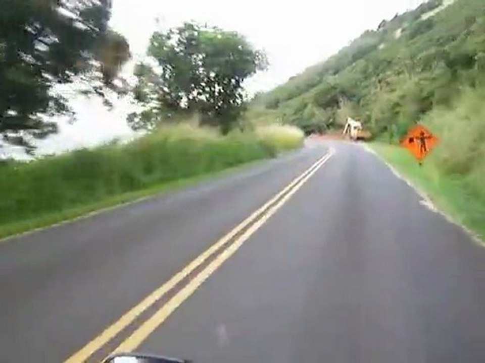 At Tantalus Lookout - 110303, Part 4