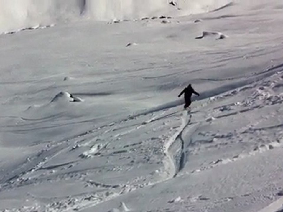 tete dans la neige bonneval