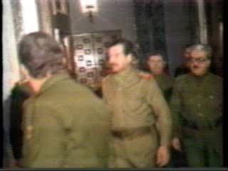 Rumsfeld avec Saddam Hussein
