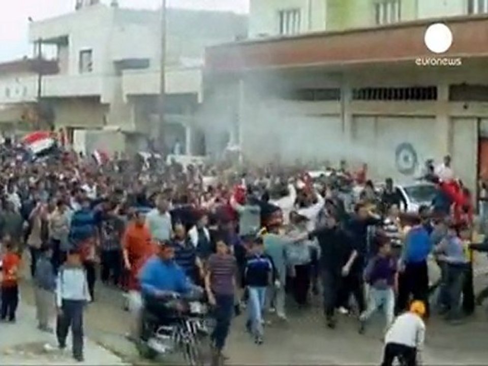 Syrian forces attack and kill six protesters