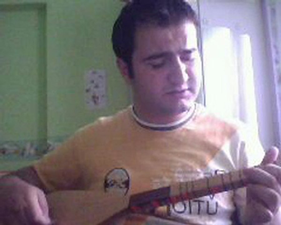 gözün aydın sevin gayrı