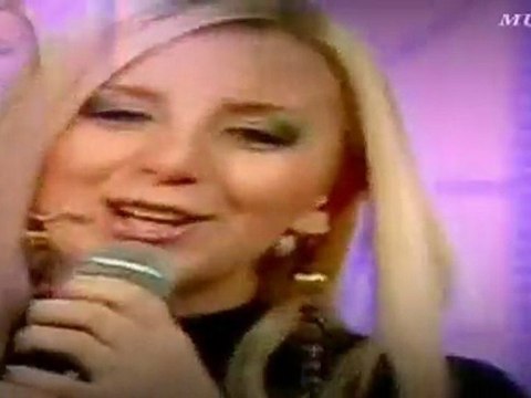 Ayşe İnak Ekiz - Bahar gelir bülbül öter.HD