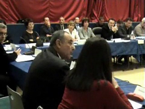 SAINT CYPRIEN 66750 :JEAN ROMEO TRAHIT SES ELECTEURS ET REJOINT DEL POSO