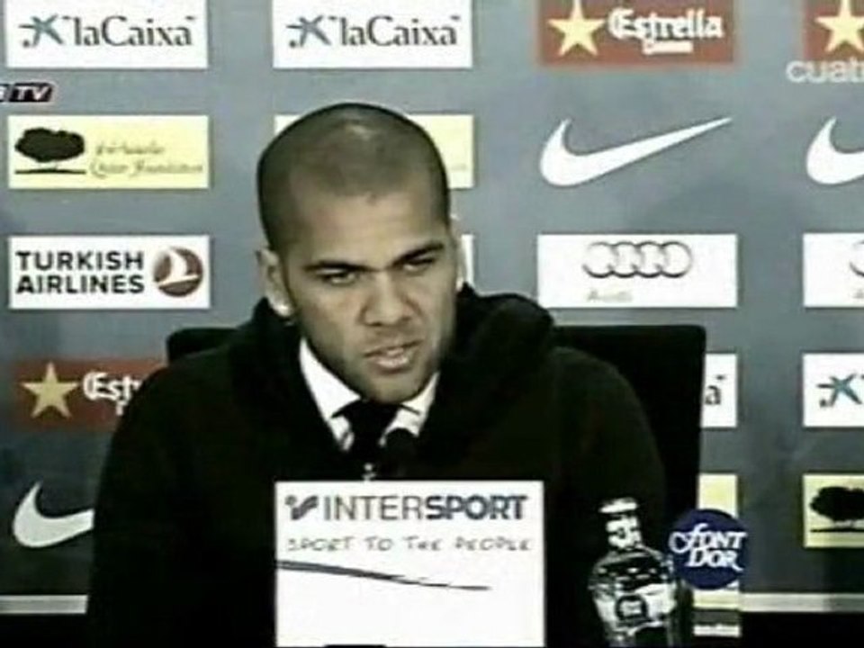 El Barça renueva a Dani Alves!!!