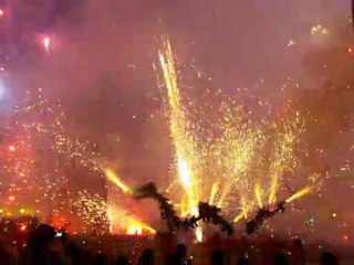 fallas toro del fuego