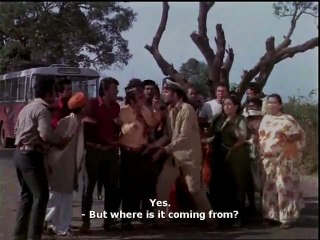 Bombay To Goa Funny Scenes - Sadak Kya Tere Baapki Hai? - Mehmood