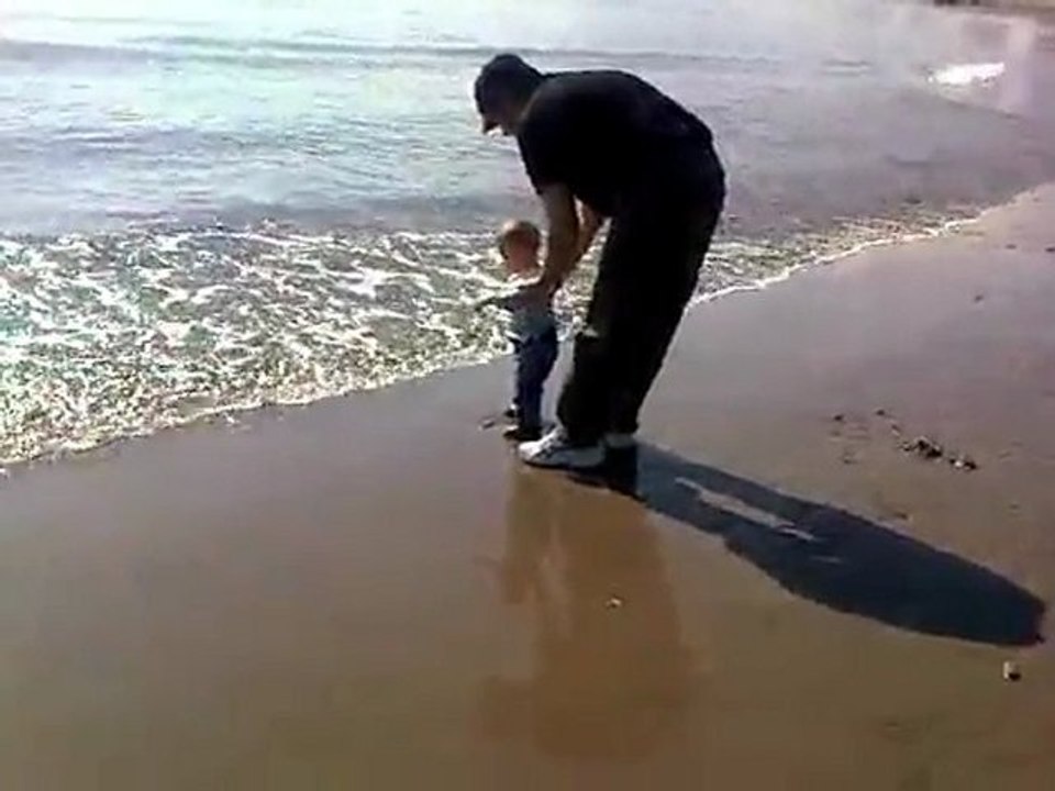 Lucien à la plage 4