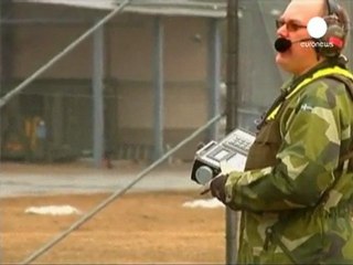 Libyalı muhalifler dost ateşine rağmen...