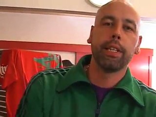 Sinik soutient l'élection Miss Berbère France 2011 comme Meetarabic