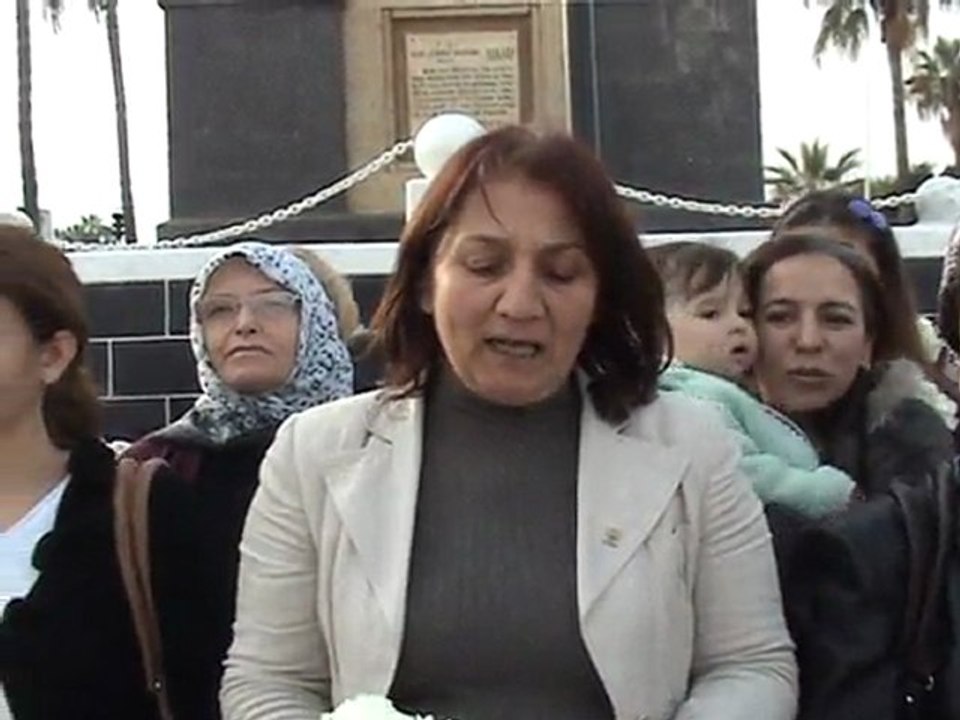 akdeniz ilçe kadın kolları