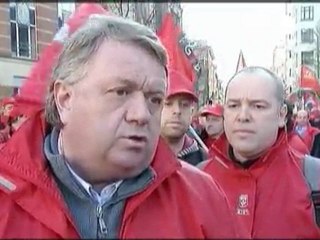 Brüksel'de çalışanlar ekonomik önlemleri protesto etti