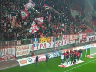 Αποθέωση της ομάδας βόλεϊ του Ολυμπιακού