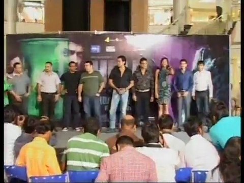 Help - Bollywood Movie Review - Bobby Deol & Mugdha Godse