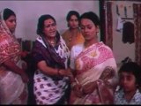 Chitchor - Aaj Sagai Hai - Amol Palekar & Zarina Wahab - Classic Bollywood Movie Scenes