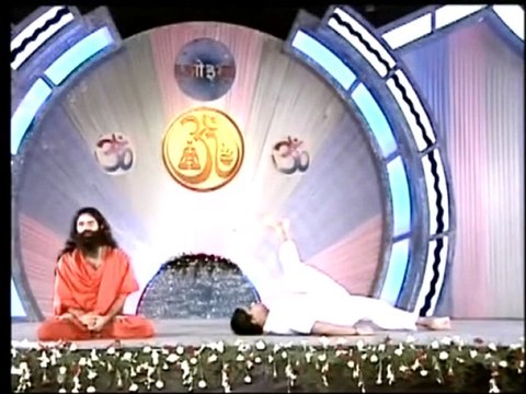 Baba Ramdev - Easy Exercises To help reduce Body Weight - Yoga Health Fitness