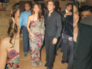 Wife Gauri Makes Shah Rukh Khan Nervous? - Bollywood News