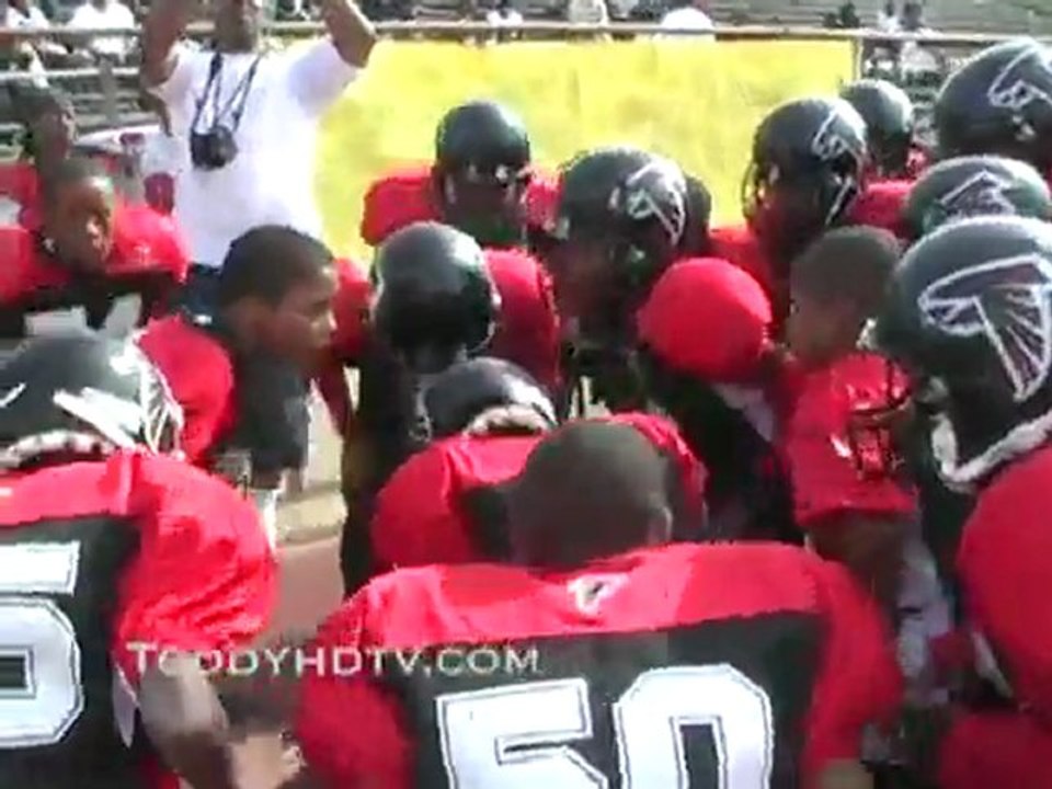 Snoop Youth Football League & Toddy Tee Presents Snoop Dogg "Beat Up on Yo Pads"