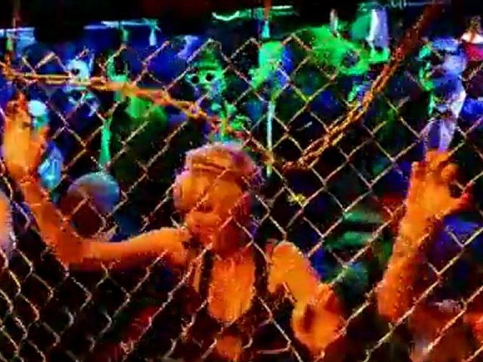 Far East Movement feat. Snoop - If I Was You - le clip