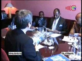 Séjour en France du ministre de la reforme foncière