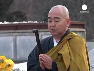 Au moins 27 000 morts et disparus au Japon