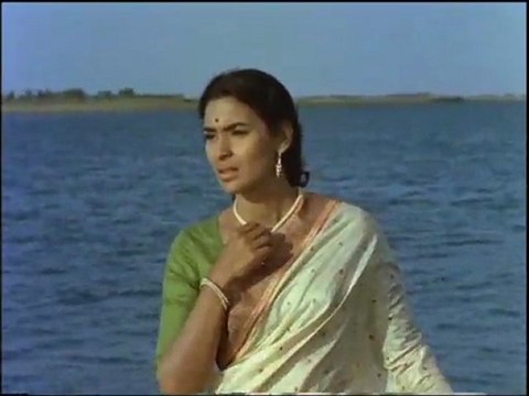 Milan - Pagla Kahin Ka - Sunil Dutt & Nutan - Bollywood Classic Romantic Scenes