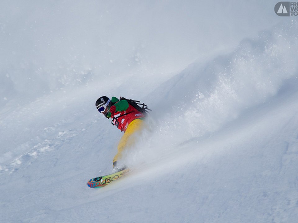 Crash violent, poisse et fin heureuse avec Xavier de le Rue – TimeLine S01E07