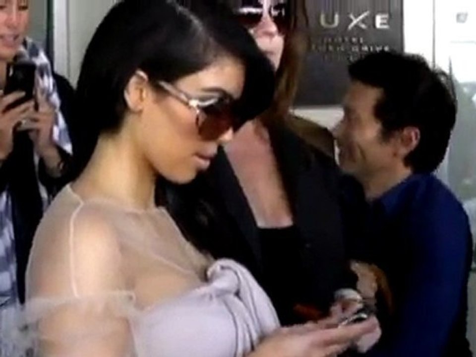 Kim Kardashian turns Aladdin Princess