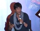 Shahrukh khan promotes Billu with D' Damas