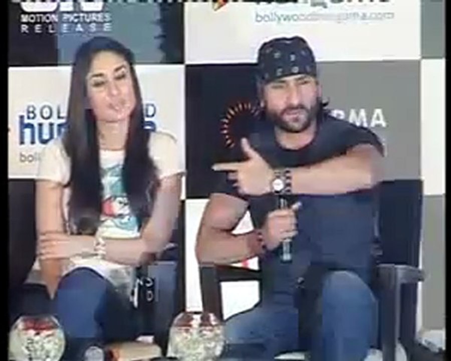 Exposed KaReeN BanneD By Shiv-Sena