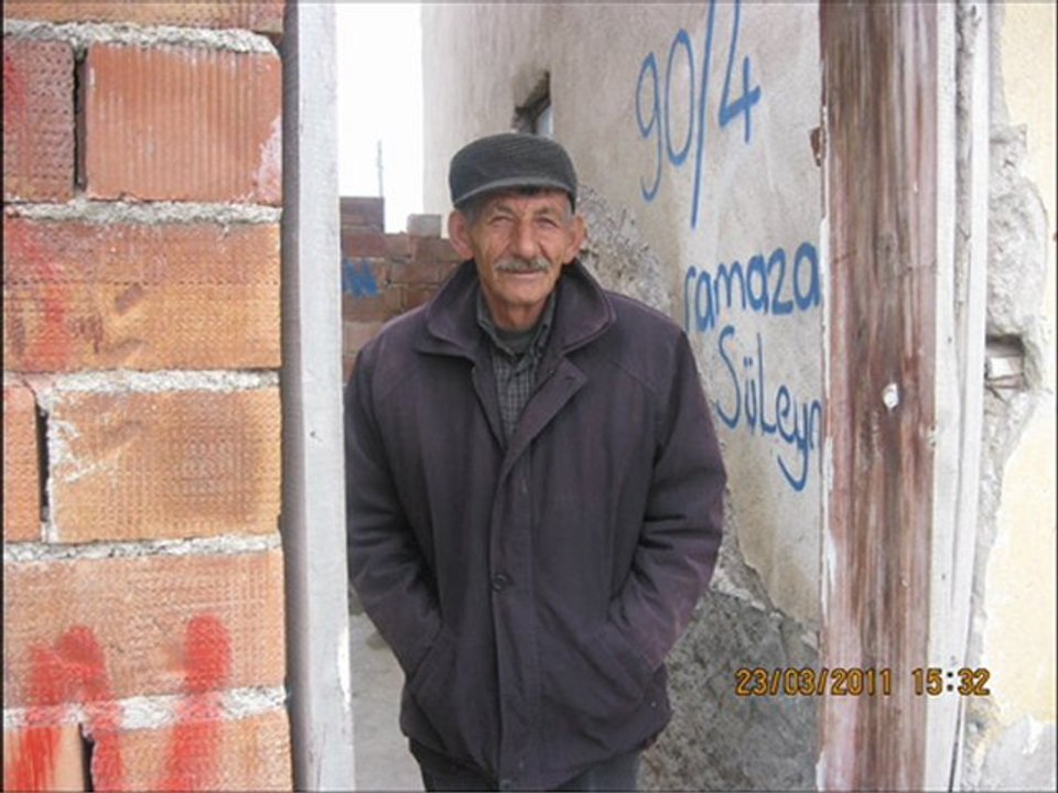 YEŞİLOVADAN KARIŞIK RESİMLER ORDAN BURDAN...