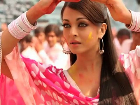 Akshay Kumar & Aishwarya Rai In 'Action Replayy' - Bollywood News