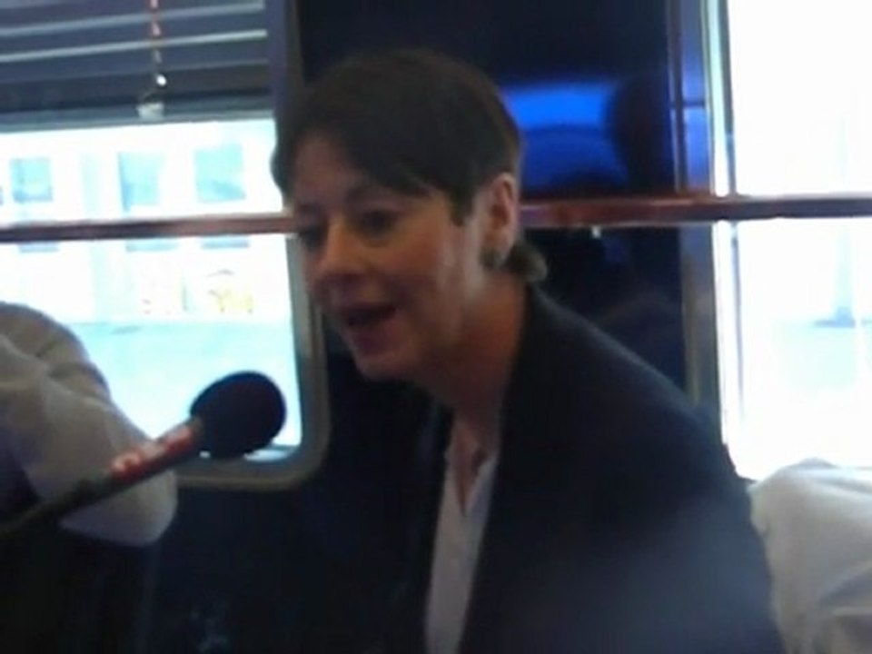 "La candidature de François Hollande aux primaires socialistes n'est pas correcte !" Adeline Hazan, Maire de Reims