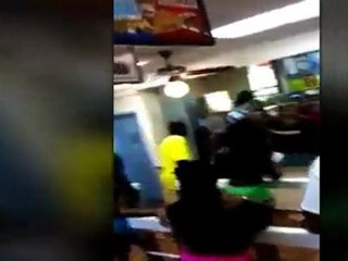 Une bagarre dans un fast food