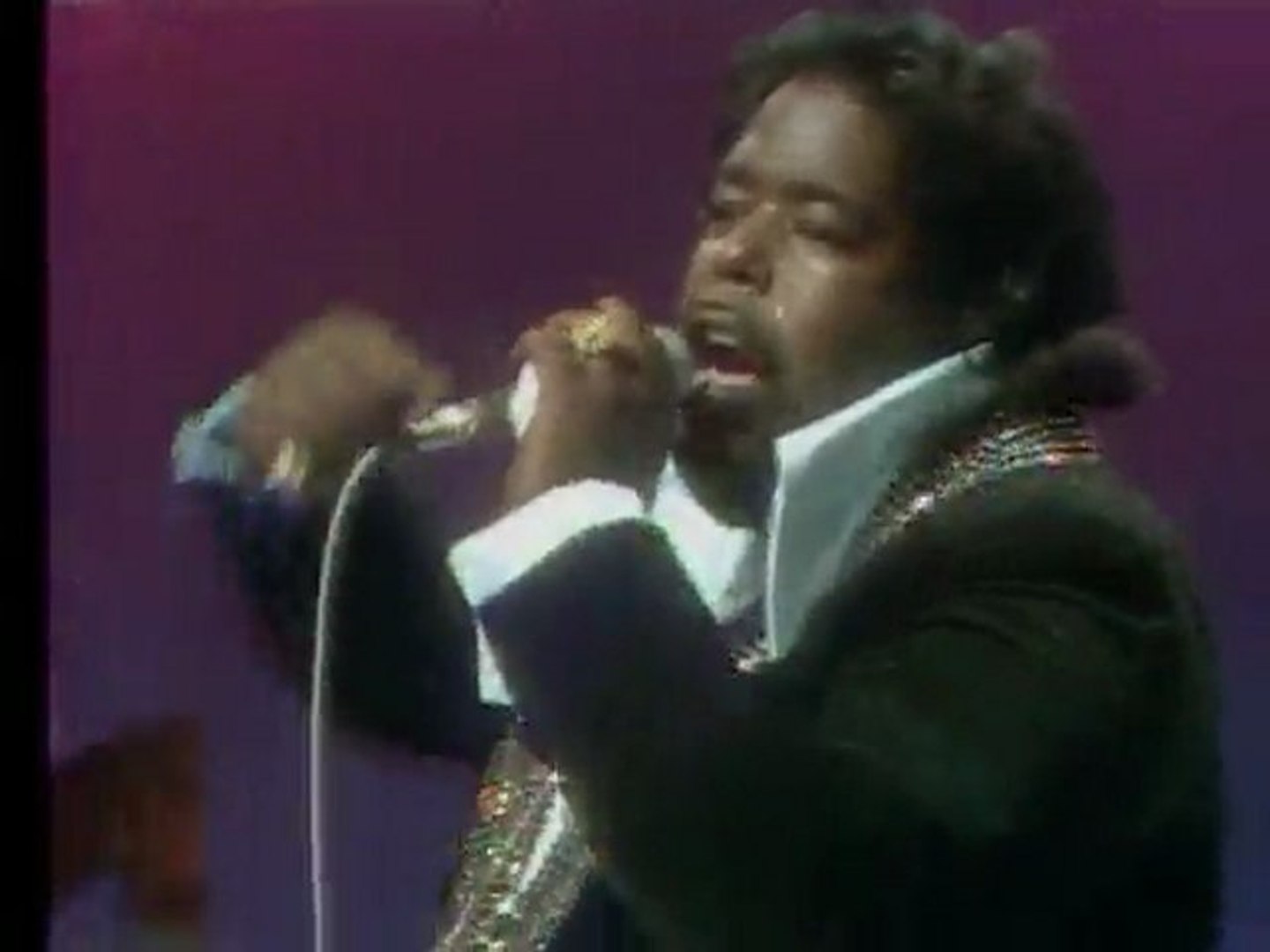 Barry White - Live at Soul Train (1975) - Vidéo Dailymotion