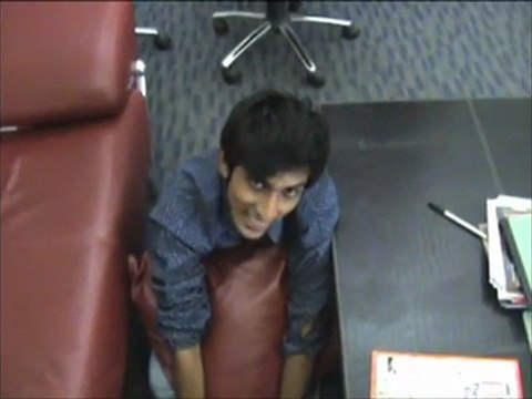 PAA - Bollywood Review - Amitabh Bachchan, Vidya Balan & Abhishek Bachchan - Teaser