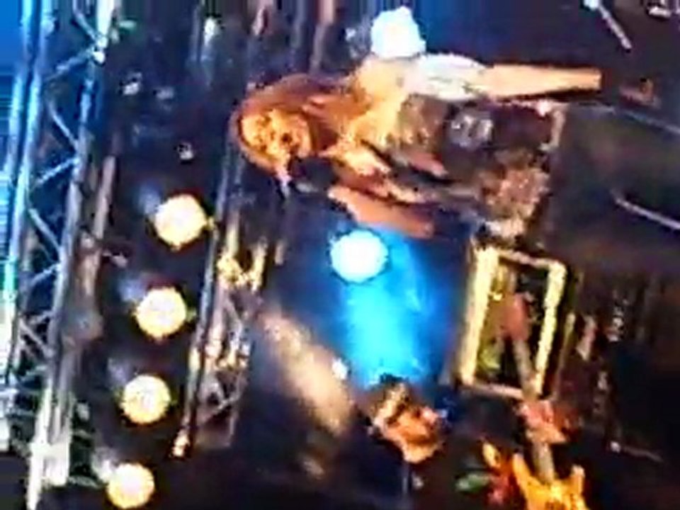 Stavento - Ston Kosmo Mas ( Live)
