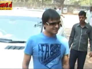 Vivek invites Ash & Abhi for wedding!!!