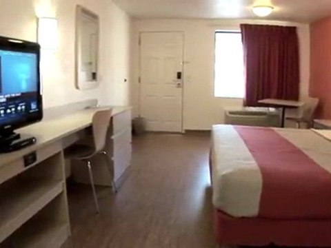 MOTEL 6 CHARLESTON WEST-CROSS LANES Video Tour
