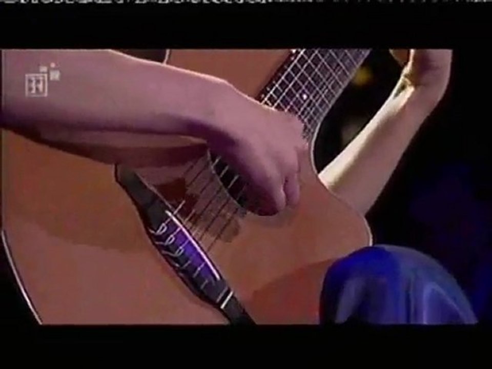 Xuefei Yang & Joaquín Rodrigo - Concierto De Aranjuez