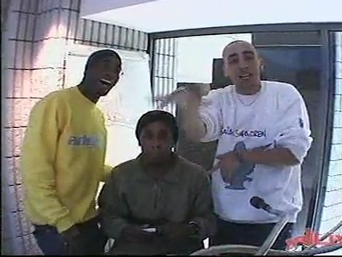 Saian Supa Crew - Video avec un freestyle