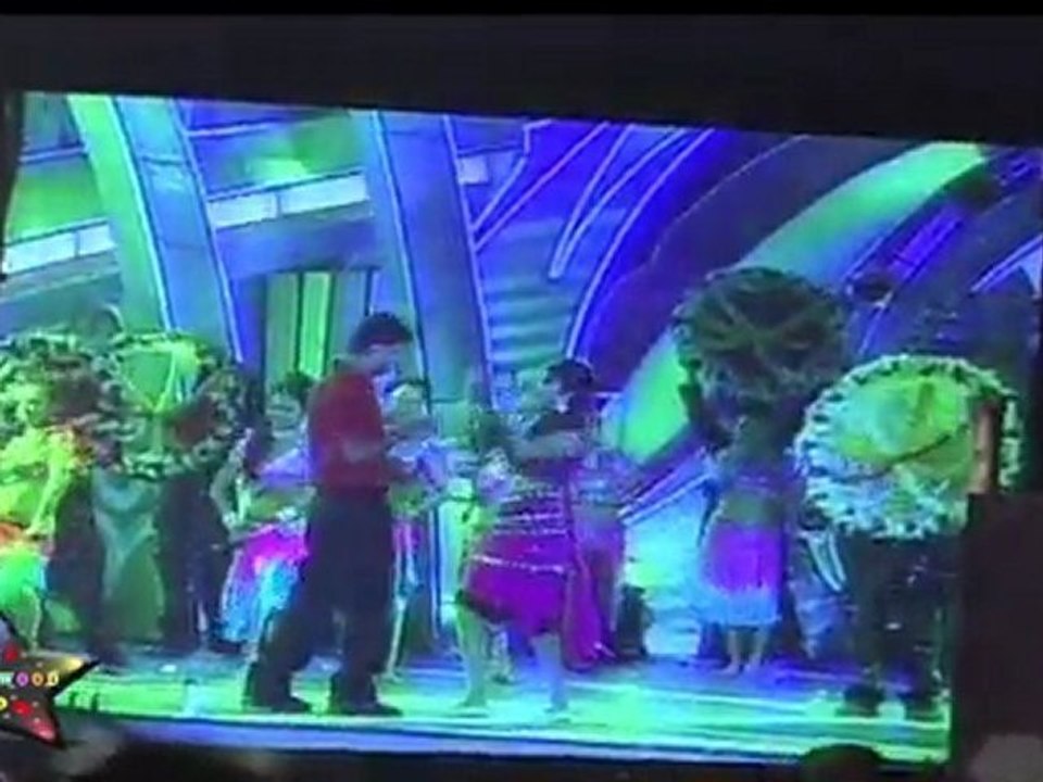 Very Hot Priyanka Chopra's Live Performance @Pearls Wave II Concert