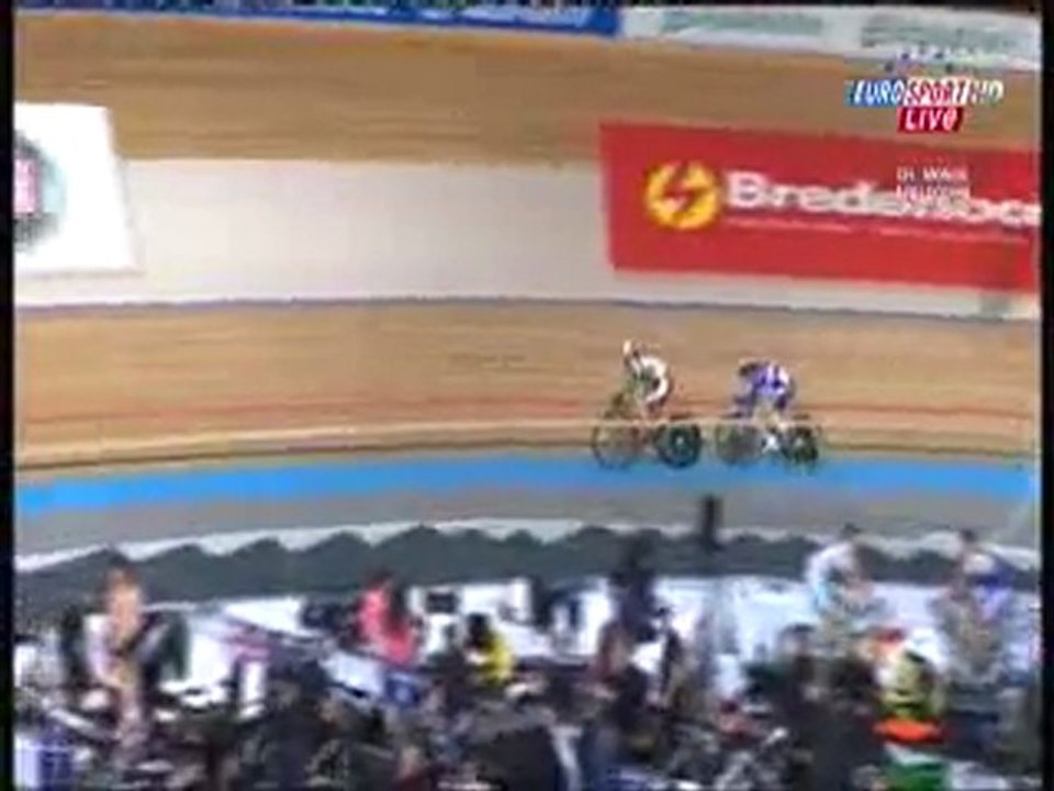 Mondiaux sur piste 2011 Vitesse dames Quart de finale