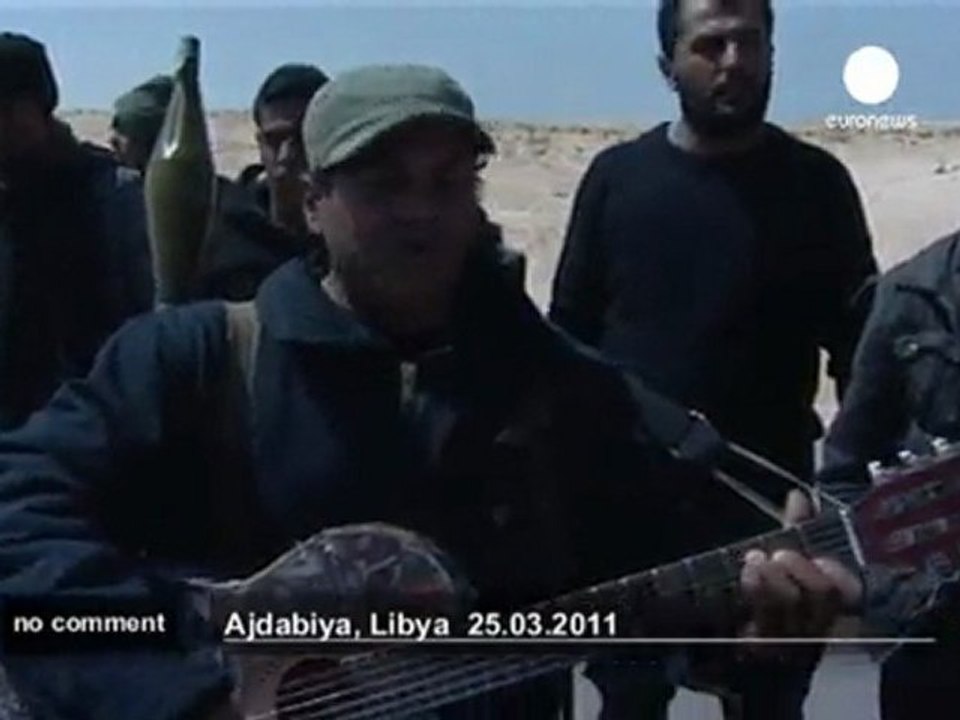 Libyan rebel singer in Ajdabiya - no comment