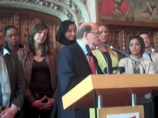 Les Demoiselles reçoivent la médaille de la ville d'Arras