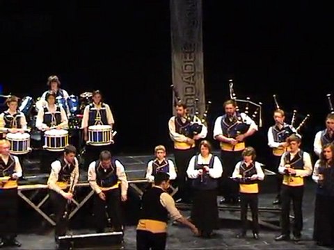 Bagad Bro Landerne Vannes 2011