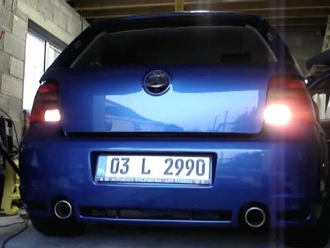 2003 VW .:R32 with VW Golf mk6 reverse camera Part 1